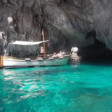 Hotel 2 Mari Santa Maria di Leuca