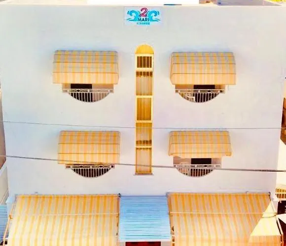 Hotel 2 Mari 2*